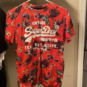 Red SuperDry t-shirt size medium in mens